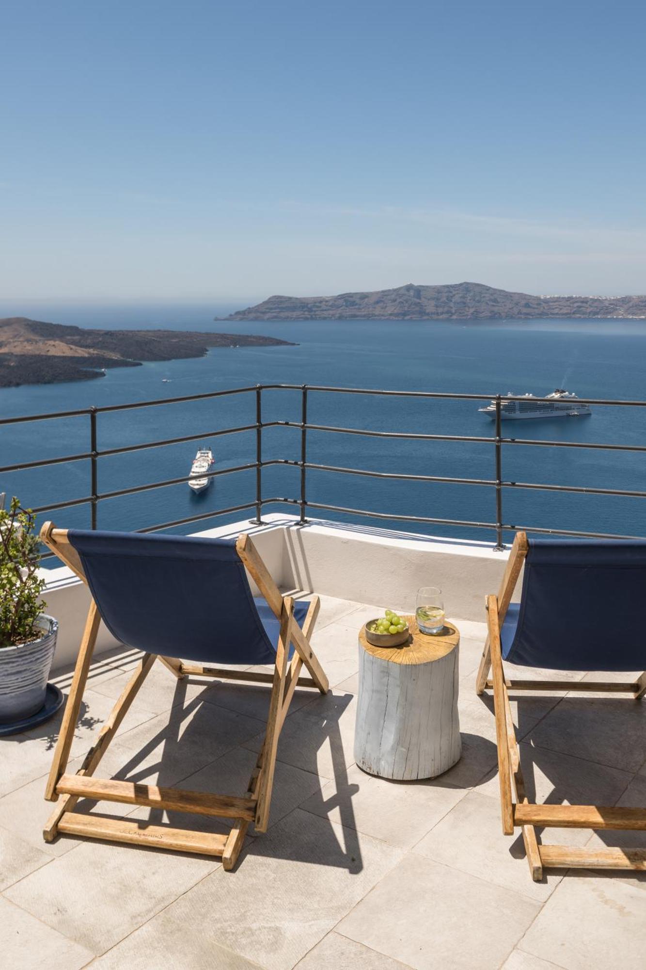 Porto Fira Suites Exteriér fotografie